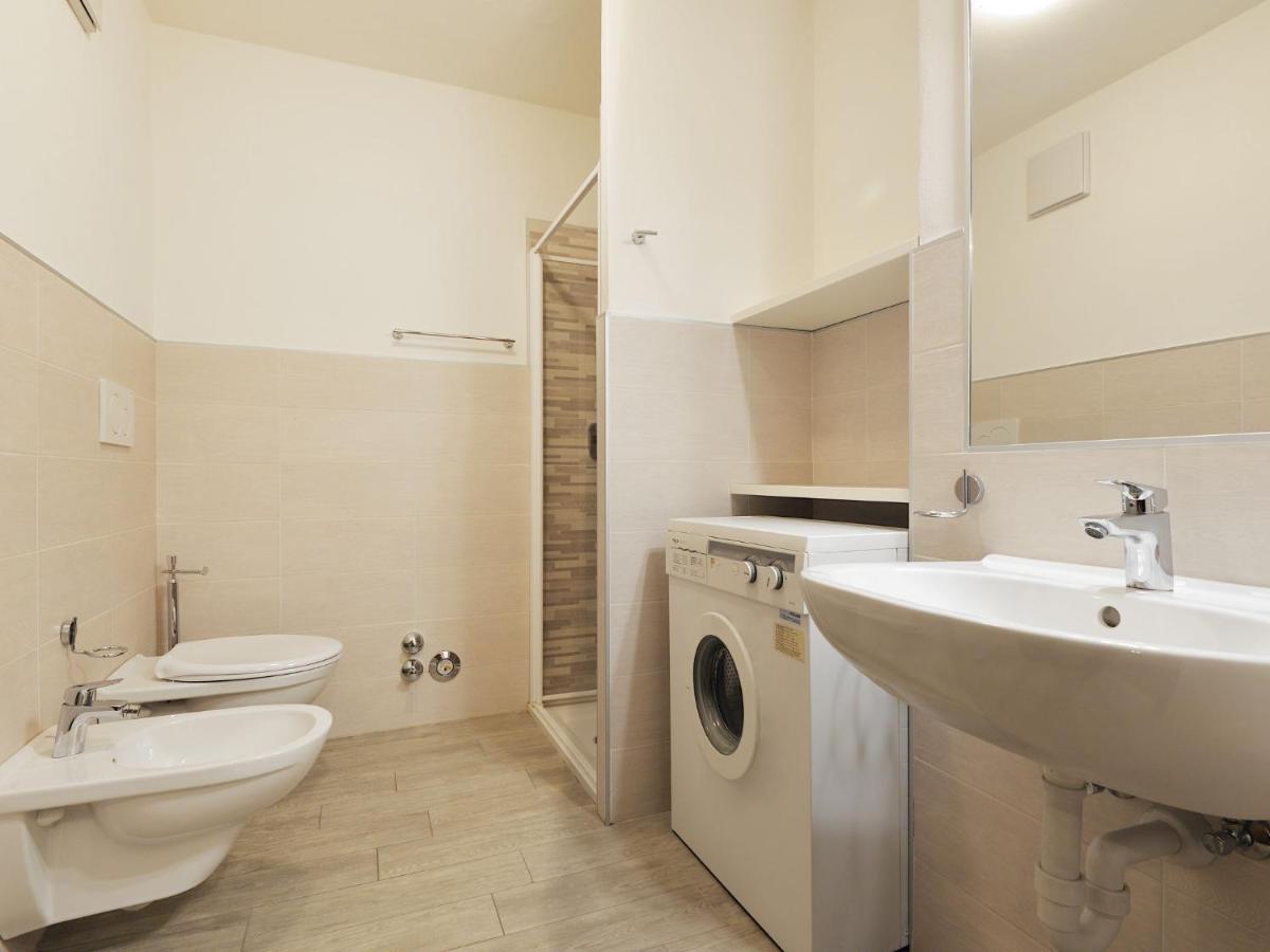 Apartment Condominio Al Parco-5 By Interhome カナツェーイ エクステリア 写真